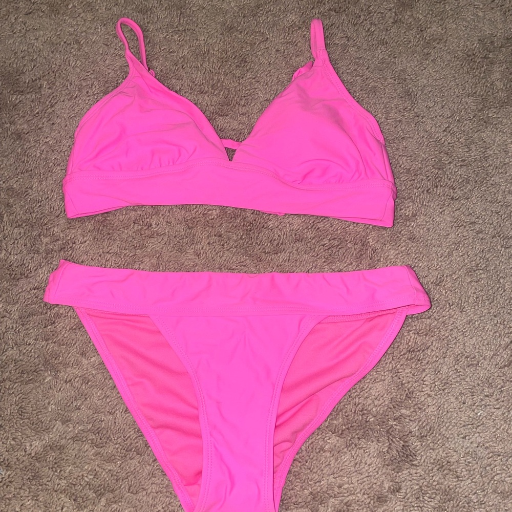 No Boundaries Pink Bikini. Size S (3-5)